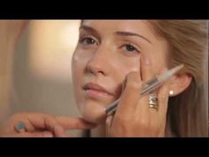 Tutorial: Light Reflecting Concealer. Liz Earle Make Up Collection. Love the concealer just under the brow - genius! Makeup Myths, Make Up Collection, Liz Earle, Cruelty Free Skin Care, Urban Legends, Lovely Things, Makeup Collection, Concealer, Beauty Tips