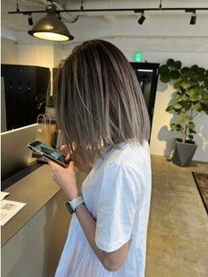 Balayage Hair For Short Hair, Hair Color For Short Hair Highlights, Asian Hair Highlights Straight, Balayage Hair Short, Short Hair With Highlights, Balayage Short Hair, Short Hair Highlights, Black Hair Balayage