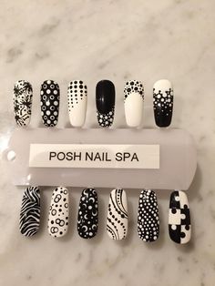 Dot Nail Art Designs, Black And White Nail, Posh Nails, Tape Nail Art, Black And White Nail Art, Dot Nail Designs, Quick Nail Art, Geometric Nail Art, Dot Nail Art