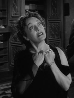 Gloria Swanson as Norma Desmond in “Sunset Boulevard” Judy Holliday, Cool Captions