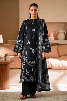 Immerse yourself in a blend of divine elegance and peaceful perfection with this outfit, featuring a Digital Printed Silk Dupatta, a Lawn shirt with intricate digital prints, Organza embroidered sleeves border, and a comfortable Cotton dyed trouser. Mayon Dresses, Bollywood Makeup, Desi Wear, Lawn Dress, Monochrome Outfit, Plain Outfits, Embroidered Sleeves