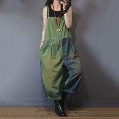 Color Block Overalls, Fairy Grunge Overalls, Solarpunk Clothing, Gremlincore Fashion, Goblincore Fashion Summer, Casual Outfits Green, Solarpunk Outfit, Green Overalls Outfits, Green Clothes Aesthetic