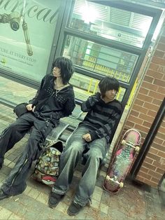 Alt Skater Aesthetic, Punk Pfp Icon, Emo Halloween Outfits, Sematary Outfit, Y2k Emo Outfits Men, Grunge Scene Outfits, Alt Outfits Fall, Fall Skater Outfits, Alternative Autumn Outfits