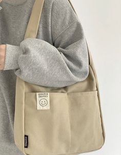 kpop korean aesthetic korean aesthetic beige aesthetic ootd studygram ipad korean fashion stationary outfit fashion food instagram inspiration inspo kpop idols Korean Tote Bag, Totebag Aesthetic, Uni Bag, Sac Tote Bag, Canvas Bag Design, Stylish School Bags, Tote Bag Aesthetic, Diy Bag Designs