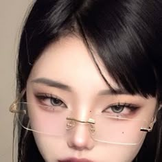 wahh Fashion Eyeglasses Trendy, Y2k Glasses Aesthetic, Dark Side Makeup, Pelo Ulzzang, Korean Sunglasses, Y2k Glasses