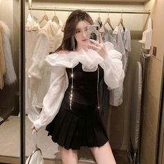 Cute Skirt Outfits, Korean Fashion Dress, Black And White Dress, Korean Girl Fashion, Fashion Attire, Inspired Outfits