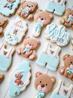 Baby Shower Cookies Decorated, Bear Baby Shower Cookies, Gateau Baby Shower Garcon, Gift Treats, Teddy Bear Baby Shower Theme, Bear Baby Shower Cake, Baby Boy Cookies, Teddy Bear Cookies, Baby Shower Sweets