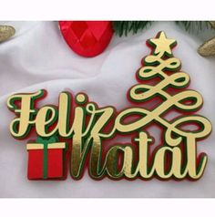 a christmas ornament with the word feliz natt on it