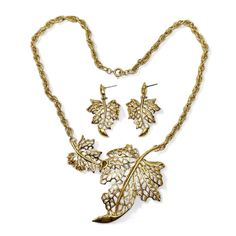 Vintage Crown Trifari Openwork Goldtone Oak Leaf Leaves Necklace & Earrings Set Necklace Length: 18” Earrings Are Shown With Quarter For Size Reference. Condition: Pre-Owned/Vintage Pieces In Good Condition, No Earring Backs Included. Will Be Packed With Care! Smoke And Pet Free Environment. Quick Shipping! Items Are Shipped Out The Following Business Day. Trifari Jewelry Vintage, Leaves Necklace, Trifari Jewelry, Vintage Crown, Crown Trifari, Set Necklace, Oak Leaf, Leaf Necklace, Vintage Pieces