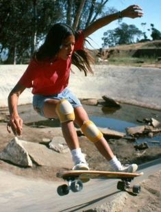 Patti Mcgee, 70s Skater, Skater Chick, Girl Skater, Skate Girl, Skater Girl Outfits, Skateboard Girl, Skater Girls, These Girls