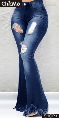 Tassel Jeans, Bell Bottom Jeans Outfit, Jeans With Holes, Jeans Large, Ripped Denim Pants, Nice Pants, 70s Vintage Fashion, Boho Style Outfits, Bottom Jeans