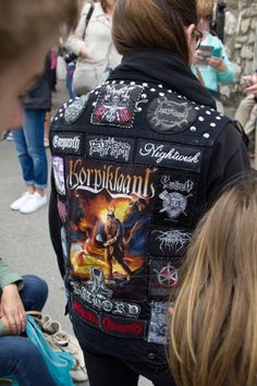 Death and the Healing Metal Vest, Rocker Fashion, Vest Ideas, Battle Jackets, Punk Subculture, Battle Vest, Metal Outfit, Punk Fashion Diy, Jacket Designs