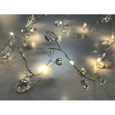 a bunch of lights that are on a table