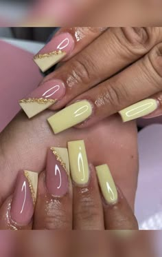 Yellow Nails Ideas, Acrylic Nails Yellow, Nail Pics, Girly Acrylic, Sassy Nails, Nursing Accessories, Work Nails, Short Square Acrylic Nails