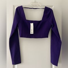 Zara Long Sleeve Purple Crop Top Brand New With Tag. Never Worn Sold From A Smoke-Free And Pet-Free Environment. Size: Small Top Manga Larga, Top Manga, Purple Crop Top, White Floral Top, Lace Corset Top, Yellow Crop Top, Festival Shirts, Corset Crop Top, Zara Crop Top