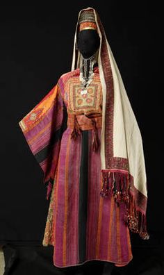 dress – Palestine – c. 1890 Cosmic Embroidery, Arch Pic, Traditional Attires, Arab Culture, Desert Fashion, Hippie Style Clothing, Period Outfit, Embroidery Neck Designs, Medieval Clothing