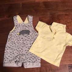 Grey/ Yellow Two Piece Shirt And Summer Short Overall Pants . With Bottoms At The Bottom To Change Diapers. Brand New Washed . Never Used Grey Shirt Outfit, Two Piece Shirt, Overall Pants, Yellow Two Piece, Yellow Shorts, Gray Yellow, Grey Shirt, Pants Color, Summer Shorts