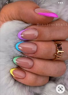 Easter Nails French Tip, Colorful Spring Nails, Nails And Rings, Rainbow Nails Design, Gel Nails French, Multicolored Nails, Unghie Sfumate, French Tip Nail Designs, Nails French Tip