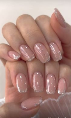 Nice Glitter Nails, Kutek Disney, Valentine Nails, School Nails, Nature Tattoos, Classy Nails