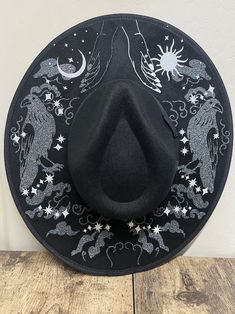 Wide Brim Hat, Black Crow Wide Brim Fedora, Wide Brim Hat With Sun, Moon, and Stars - Etsy Wide Brim Hat With Veil, Wide Brim Hat Aesthetic, Wide Brim Black Hat, Space Outfit Ideas, Hat Aesthetic, Space Outfit, Witchy Goth, Wide Brim Fedora, Sun Moon And Stars