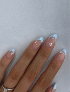 Blue Nail Ideas, Teen Nails, Baby Blue Nails, Spring Acrylic Nails, Simple Gel Nails, Summery Nails