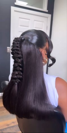 Short Braid Hairstyles, Short Haircut Tutorial, Short Braid, Fashion Content Creator, Weave Ponytail Hairstyles, Sleek Ponytail Hairstyles, Haircut Tutorial, Birthday Hairstyles, Quick Weave Hairstyles