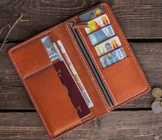 Leather Wallet Design, Leather Passport Wallet, Leather Wallet Pattern, Leather Travel Wallet, Leather Clutch Wallet, Leather Card Wallet, Handmade Leather Wallet, Leather Projects, Leather Bags Handmade