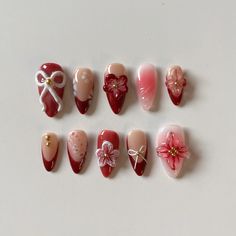 3d flower and bows, red and pink nails 3 D Flower Nails Design, Red Nail Designs With Flowers, Red 3d Nail Art, Red Pink Nail Art, 3d Nails Flowers, 3d Red Nails, 3d Bow Nails, Red 3d Nails, Red 3d Flower Nails