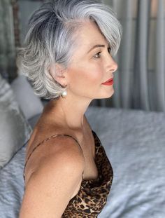 Grey Curly Hair, Grey Hair Styles For Women, Short Grey Hair, Curly Hair Women, Mullet Hairstyle, 2024 Trends