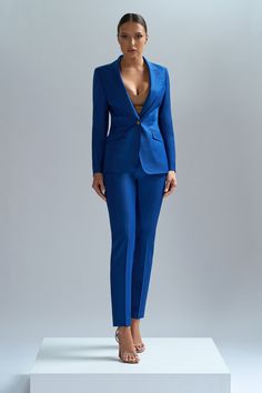 100% wool uni pants  Closure system: hidden front zipper, button  Maintenance: chemical cleaning  Shown color: blue   Made In EU Designer Suits For Women, Corset Skirt, Office Casual Outfit, Professional Style, Luxury Wear, Striped Jacket, Couture Tops, Flagship Store, Loro Piana