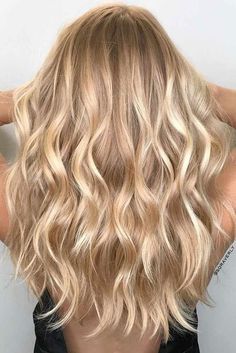 Warm Blonde Hair, Hair Color Pictures, Summer Blonde Hair, Beautiful Blonde Hair, Dyed Blonde Hair, Champagne Blonde, Warm Blonde, Blonde Hair Inspiration