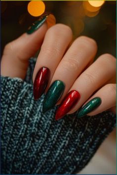 Green Gold And Red Nails, Green Red And Gold Christmas Nails, Red Elegant Nails Classy, December Nails Red And Gold, Christmas Green And Red Nails, Xmas Nails Red And Green, Red And Green Christmas Nails Holidays, Christmas Nails Red Green Gold, Red Green Nails Christmas