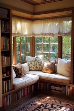 Book Window Seat, Sunroom Book Nook, Living Room Cottage Decor, Living Room Corner Window, Library Nook Ideas Cozy Corner, Reading Window Nook, Window Book Nook, Corner Window Ideas, Library Nook Ideas