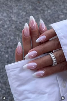 Summer Engagement Nails, Dip French Tip, Paznokcie Hello Kitty, Ombre Acrylic, Country Nails, Chrome Nails Designs, Basic Nails, Classy Acrylic Nails