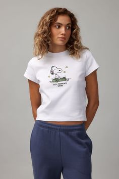 SNOOPY SLIM FIT GRAPHIC TEE Snoopy Graphic Tee, Funky Shirts, Snoopy Shirt, Utility Skirt, Fashion Book, Womens Fleece, New Tops, Fashion Books, Graphic Tees Women