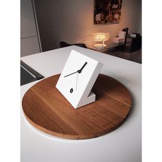 Tothora Tact - Contemporary Table Clock Handmade by Josep Vera - Made in Spain - Time for a Clock Table Clock Design, Wood Clock Design, Simple Clock, Clock Diy, Clock Handmade, Handmade Wall Clocks, Desk Clocks, Crafts Room, Clock Wall