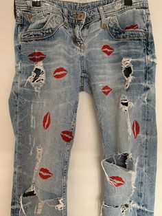 Hand painted vintage jeans, straight leg, one of a kind. Waist 27 inches Hips 36 inches Denim Jacket Diy Paint, Hand Painted Jeans, Bleaching Clothes, Denim Diy Clothes, Diy Denim Jacket, Diy Clothes And Shoes, Custom Jeans, Recycled Jeans, Cute Shirt Designs