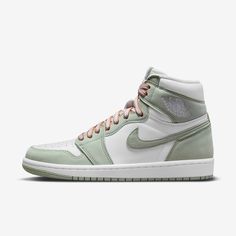 (Women's) Air Jordan 1 Retro High OG 'Seafoam' (2021) CD0461-002 - SOLE SERIOUSS (1) Basketball Silhouette, Dr Shoes, Jordan Model, Womens Air Jordans, Limited Edition Sneakers, Adidas Spezial, Jordan 1 High Og, Air Jordan 1 Retro High Og, Air Jordan 1 Retro High