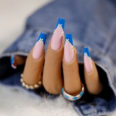 Brand Name: ENDRRFLLAOrigin: CN(Origin)Application: FingerNail Length: as the picturesQuantity: 24pscModel Number: ZY11Nail Width: as the picturesMaterial: AcrylicSize: 1setItem Type: False NailType: Full Nail Tips Rhinestone Decal, Manicure Diy, Nail Type, Fake Nails With Glue, Coffin Nails Long, Nails Long, Stick On Nails, Nail Art Hacks