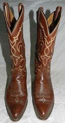 ad eBay - Men's Brown Leather Tony Lama Cowboy Boots with design stitching, Size 8.5 - Buy Now, click the link (eBay) Fitted Casual Boots With Round Toe, Casual Rodeo Boots With Reinforced Toe, Casual Boots With Reinforced Stitching And Round Toe, Fitted Boots With Reinforced Toe For Fall, Casual Mid-calf Boots With Round Toe For Rodeo, Casual Fitted Mid-calf Boots With Snip Toe, Brown Boots With Reinforced Stitching And Round Toe, Brown Round Toe Boots With Reinforced Stitching, Retro Fitted Boots For Rodeo