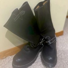 *Rare* Vintage Fluevog Safety Vog Engineer Steel Toe Boots. Pristine Condition .. Fluvog Released These In The Late 90’s And Are No Longer In Production Women’s Size 10 / Men’s Size 8 Meticulously Cared For And Rarely Worn John Fluevog, Steel Toe Boots, Moto Boots, Women Shoes, Boots, Black