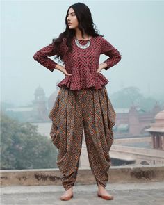 Sarouel Pants, Saree Bollywood, Dhoti Pants, Diwali Rangoli, Trendy Dress Outfits, Kurti Designs Party Wear, Kurta Designs Women