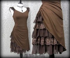 Steampunk Romantic Lacey Brown Bustle Effect Hitched Dress 14 Victorian Goth | THE WILTED ROSE GARDEN Romantic Medieval, Women Steampunk, Goth Costume, Diy Sy, Steampunk Dress, Mode Tips, Victorian Goth