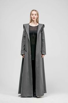 Sci Fi Fashion, Cool Coats, Mode Abaya, Fashion And Beauty Tips, Han Solo, Thrift Fashion, Dark Wear, Velvet Fashion