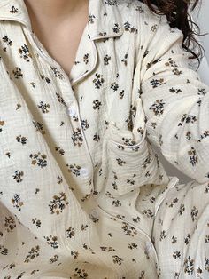 Korean Style Girl Broken Flower Long Sleeve Pajama Woman Sweet Student ins Style Autumn 2023 New Soft Sleepwear, Sweetheart Neck Dresses, Sequin Dress Short, Sleeveless Knit Dress, Long Sleeve Outfits, Cardigan Set, Blue Zones, Flare Sleeve Dress, Comfortable Home