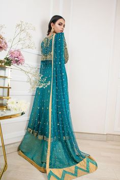 Trendy Outfit Ideas, Add Sleeves, My Face When, Trendy Fall Outfits, Designer Dress, Fashion Consultant, Trending Now, Lehenga, Custom Sizing