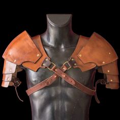 Norse Warrior Leather Pauldron - Odin's Treasures Steampunk Mode, Armadura Cosplay, Viking Armor, Costume Armour, Steampunk Leather, Larp Armor, Cosplay Armor, Wood Elf, Elf Costume