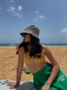 Beach Summer Aesthetic, Cute Beach Outfits