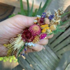 This amazing dried flowers barrette comes on a metal base with brass leaves serving as a background, in either 14k gold, rose gold or silver plated brass. The barrette is of a strong and durable French quality.Each one is a true one of a kind. This piece could be custom ordered to include the colors of your choosing.Guaranteed to add a fresh wave of a wild bohemian vibe to any look. Would last months and even years if kept in a cool dry place when not being used. The cool thing about this little Gold Bridal Hair Accessories, Very Short Pixie Cuts, Bouquets Ideas, Flower Hair Piece, Accessories Bride, Flower Hair Pieces, Floral Comb, Bride Floral, Market Ideas