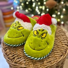 New The Grinch Men’s House Slippers Medium 9 / 10 Keywords Target, Target Bullseye, Target Dollar Spot, Pinkmas, Home Goods, Tj Maxx, Ross, Christmas, Holiday Gift, Snowflakes, Cupcake And Cashmere, Hearth And Hand, Studio Mcgee, Tik Tok, Barbie, Tree, Reindeer, Gingerbread Man House, Ornament Mug Garland Nutcracker Toy Santa Viral Grinch Slippers American Eagle, Target Christmas Slippers, Grinch Merchandise, Grinch Shoes, Ariat Work Boots, Barbie Tree, Convertible Shoes, Dr Seuss Christmas, Bullseye Target